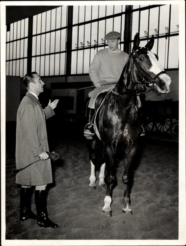 Foto reitturnier berlin - berlin, 1954